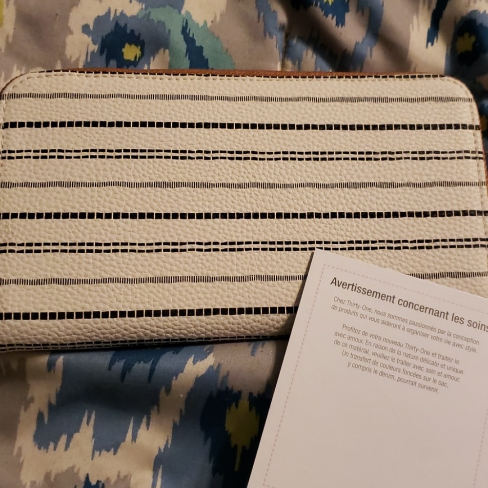 Thirty-One All About the Benjamins wallet